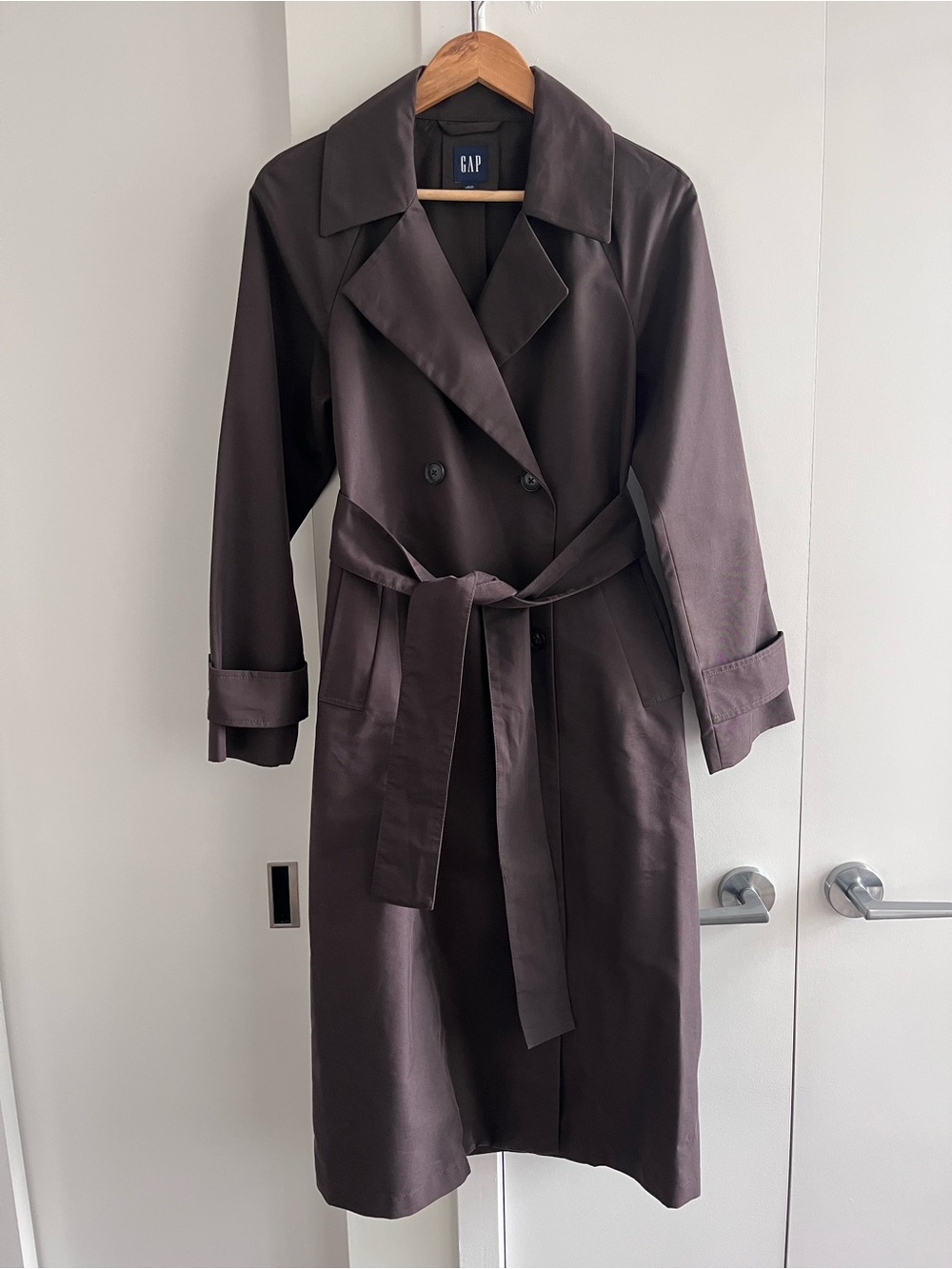 GAP Women's Chocolate Brown Double-Breasted Trench Coat with Belt